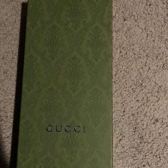 Authentic Black and White Gucci long socks - Picture 8 of 8